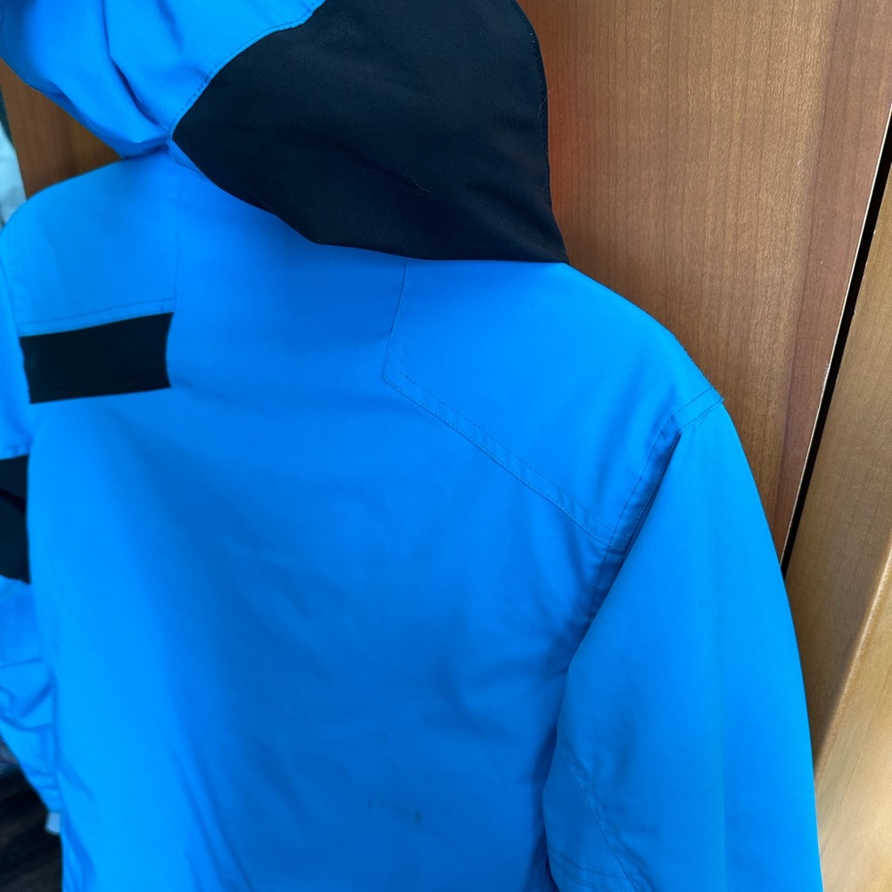Gently used blue Spyser ski jacket with hood - Picture 6 of 6